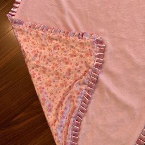NWOT Reversible Pink Baby Blanket